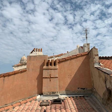 Carloo Soohome Marseille Exterior photo